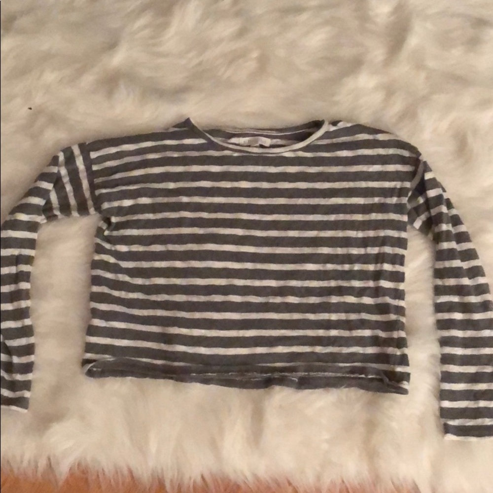 Long sleeve crop top